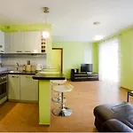 Park & Plaza Apartamento *