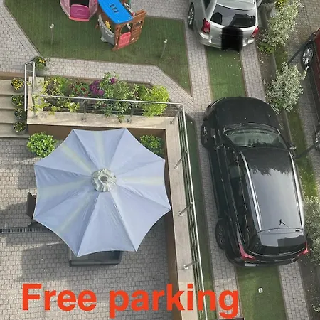 Park & Plaza