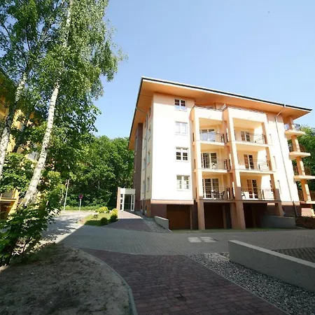 Park & Plaza Apartament *