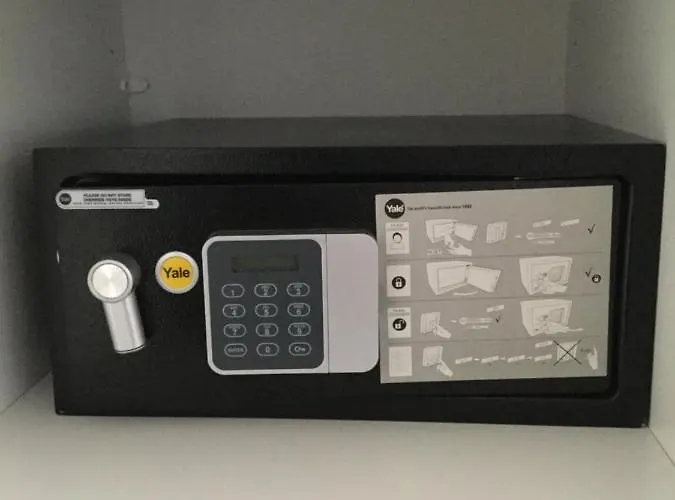 アパート Park & Plaza